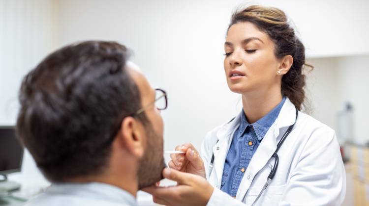 tratamiento para Nódulos de laringe  Otorrinolaringólogo en Naucalpan