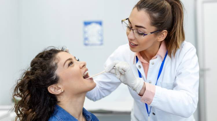 tratamiento para Nódulos de laringe  Otorrinolaringólogo en Naucalpan