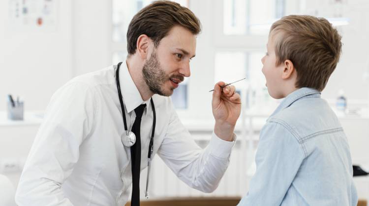 tratamiento para Nódulos de laringe  Otorrinolaringólogo en Naucalpan